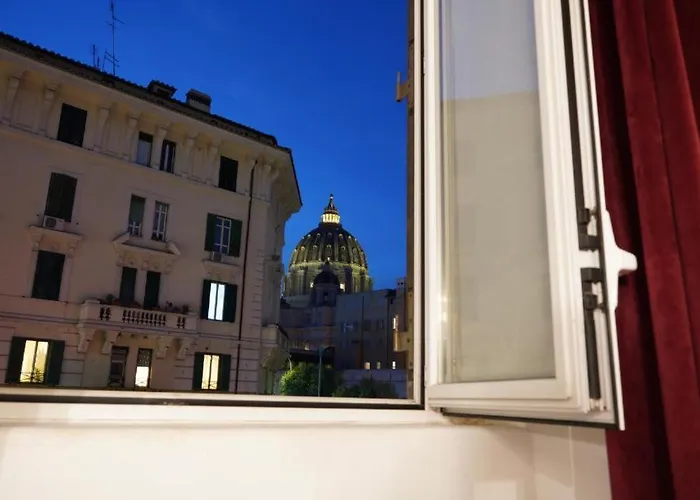 The Grand View Lux Vatican *