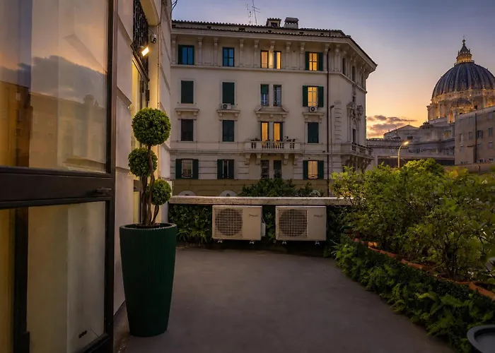 The Grand View Lux Vatican *